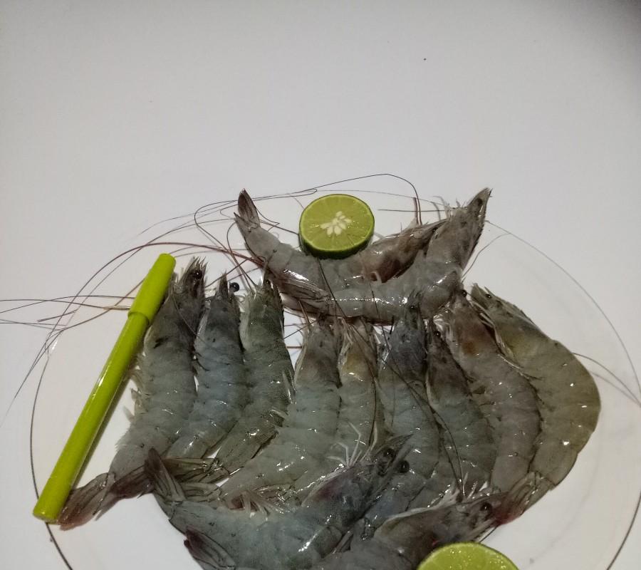 UDANG VANAME SEGAR BEKU / FROZEN FRESH - Small 95